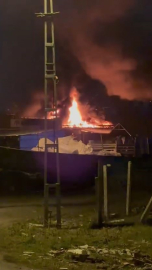 Arnavutköy’de fabrika yangını