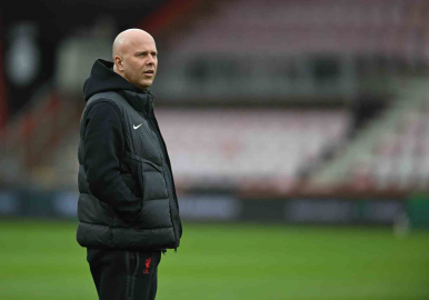 Liverpool Teknik Direktörü Arne Slot’a 2 maç ceza!