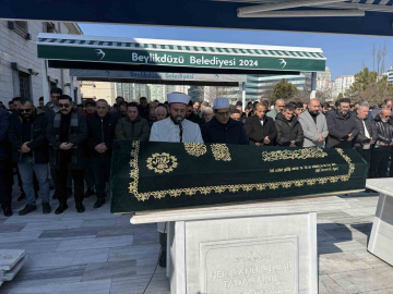 Çocuk doktoru Kılınçlı son yolculuğuna uğurlandı