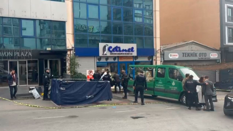 Şişli’de kadın cinayeti: Önce sevgilisini daha sonra kendisini silahla vurdu