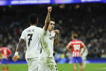 Real Madrid, derbiyi kazanarak avantaj yakaladı