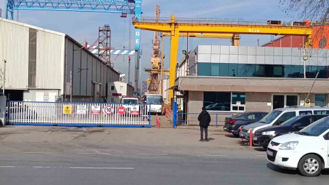 Tuzla Tersanede patlama: 1 yaralı