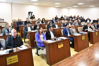 Tuzla Belediye Meclis Toplantısında gerginlik....