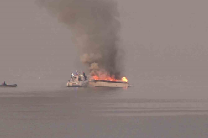 Tuzla Marinada tekneler alev alev yandı