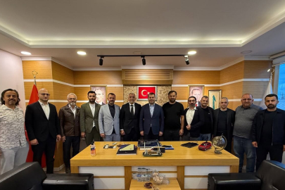 TUZSİAD’dan siyasi ziyaretler
