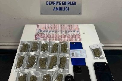 Kadıköy’de uyuşturucu şüphelilerine dron destekli operasyon: 2 kişi yakalandı